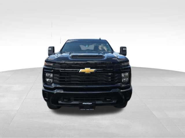 Certified 2024 Chevrolet Silverado 2500 Custom w/ Custom Value Package AWD/4WD image 2