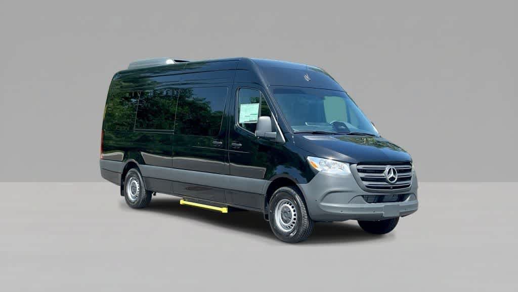 New 2026 Mercedes-Benz Sprinter 2500 image 2
