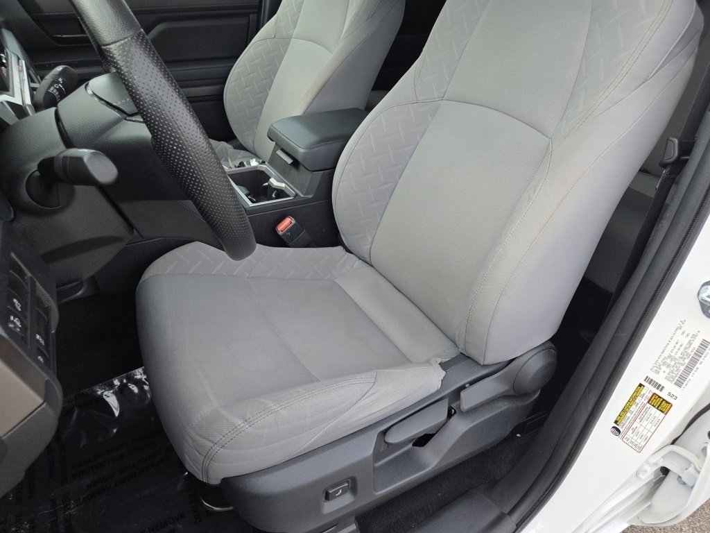 Used 2024 Toyota Tacoma SR5 image 6