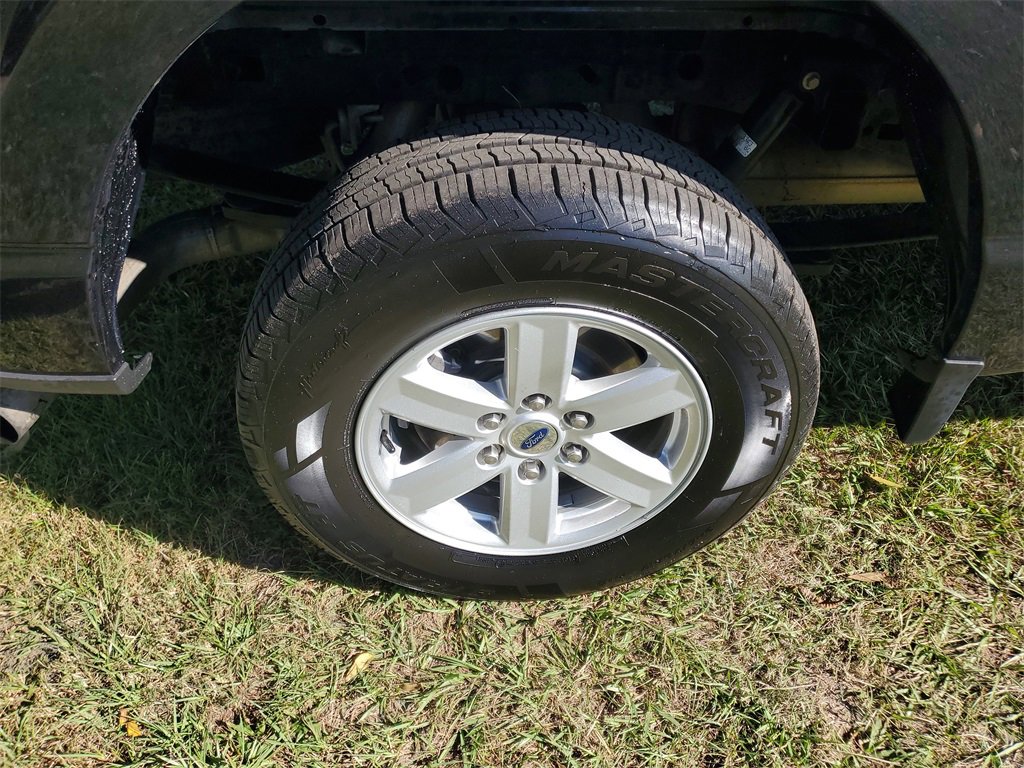 Used 2023 Ford F150 XLT image 7