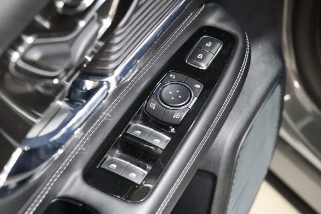 Used 2022 Lincoln Corsair AWD w/ Premium Package image 20