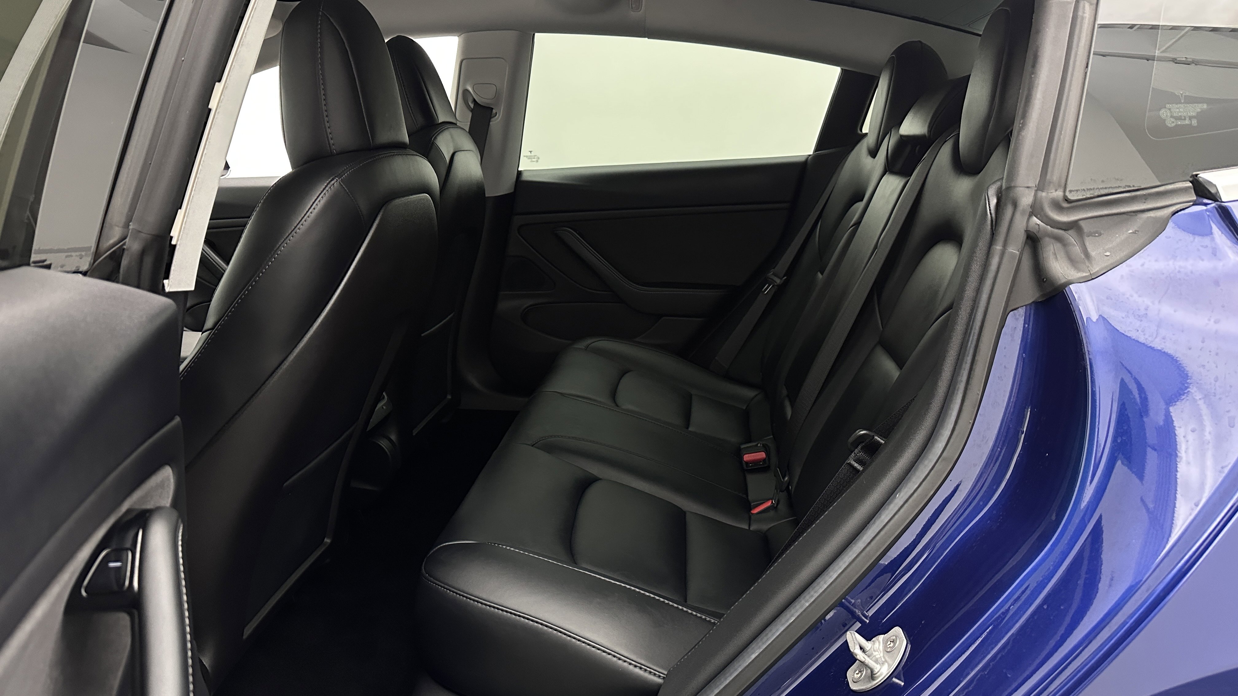 Used 2019 Tesla Model 3 Performance image 22