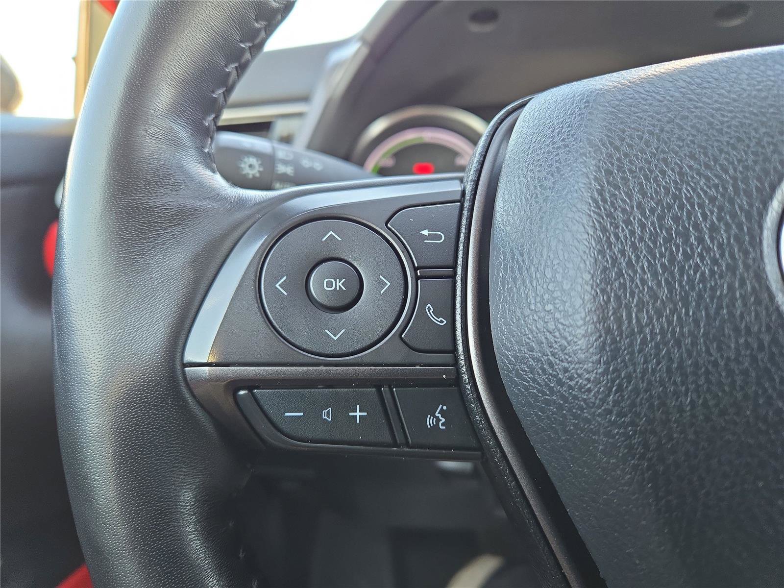 Used 2021 Toyota Camry XSE w/ Navigation Upgrade Package image 15