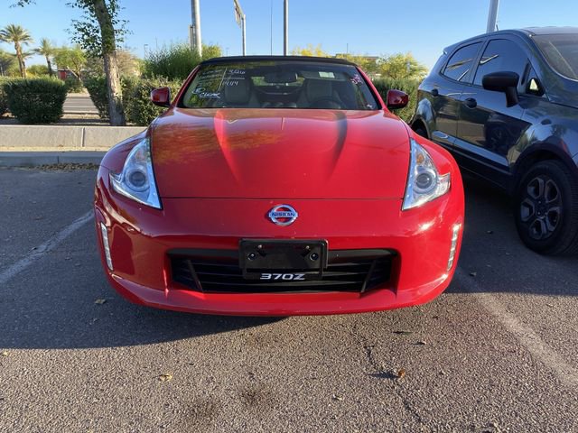 Used 2017 Nissan 370Z Touring Sport image 6