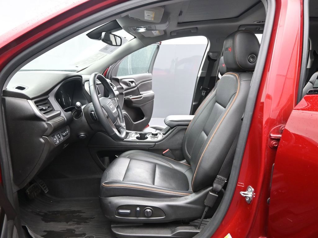 Used 2023 GMC Acadia AT4 w/ Technology Package image 10