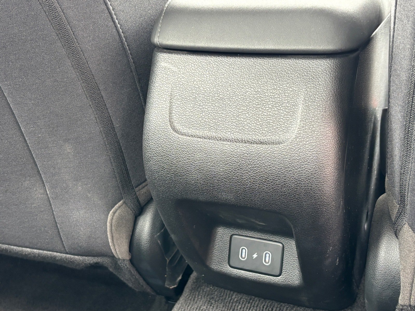 Used 2025 Hyundai Sonata SEL FWD image 30