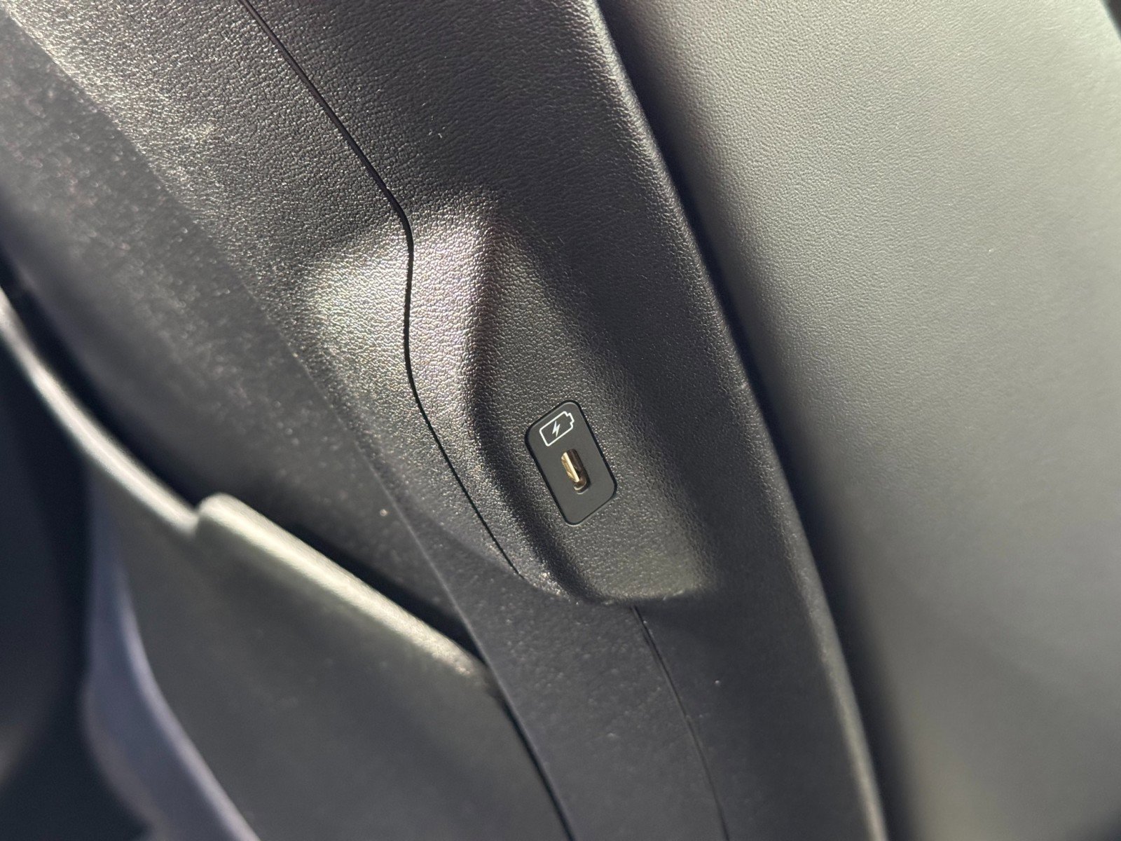 Used 2023 Kia EV6 GT-Line w/ GT-Line White Seat Package image 38