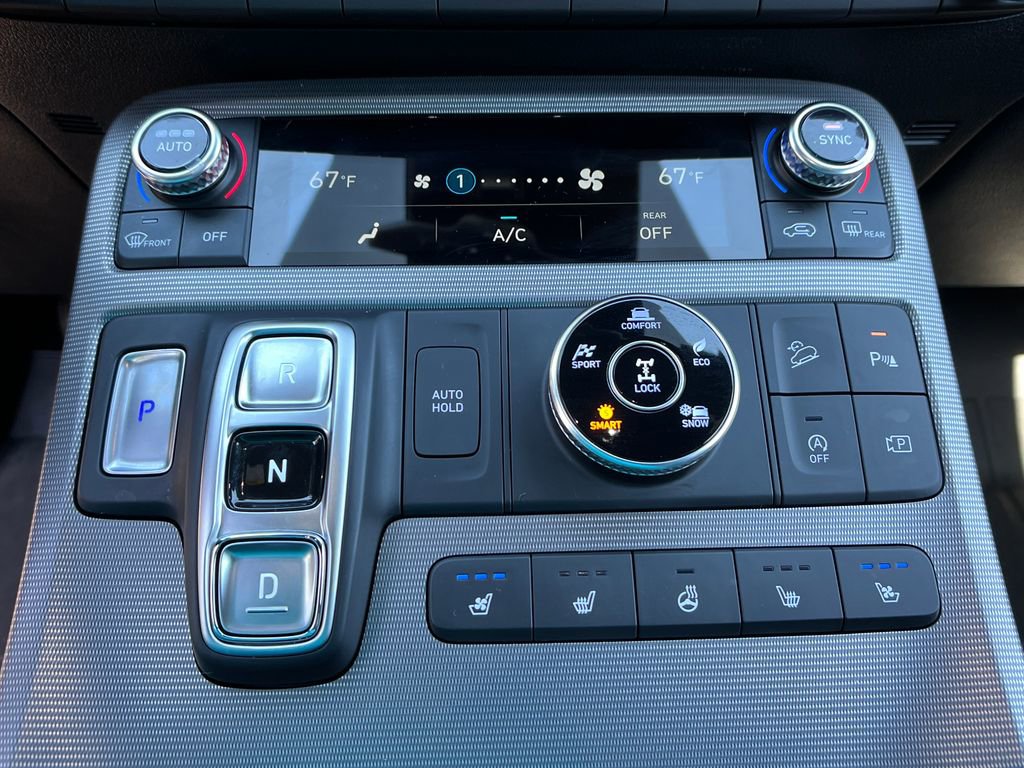 Used 2025 Hyundai Palisade Calligraphy image 18