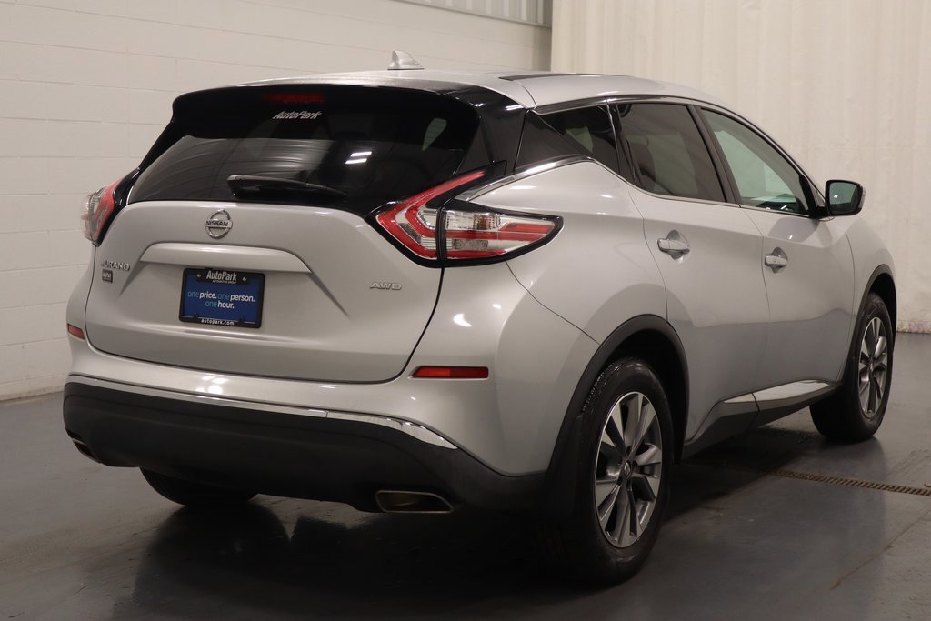 Used 2017 Nissan Murano S w/ Navigation Package image 9