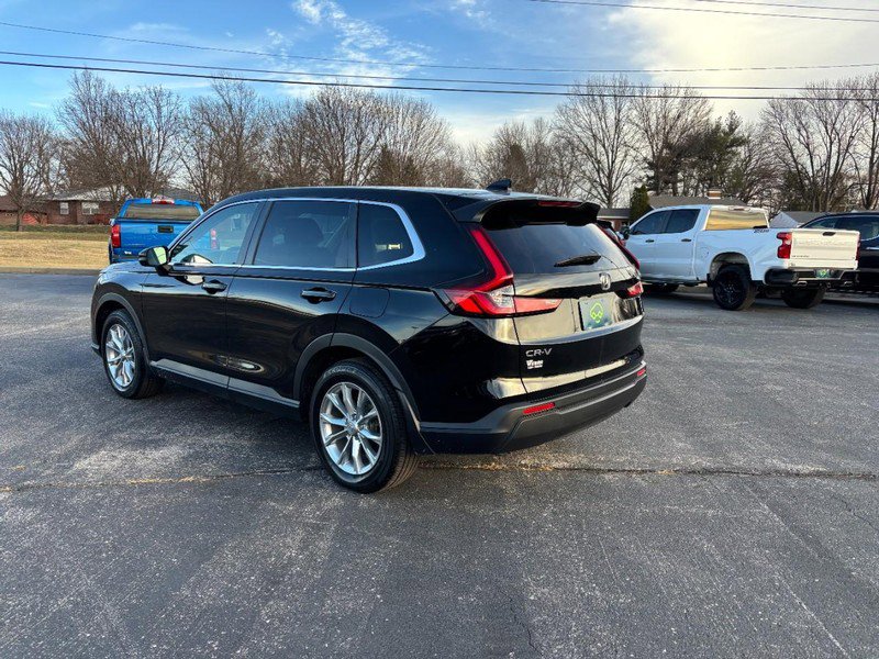 Used 2023 Honda CR-V EX image 3