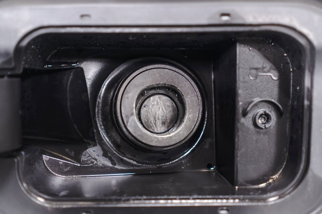 Used 2023 Jeep Grand Cherokee Altitude image 42