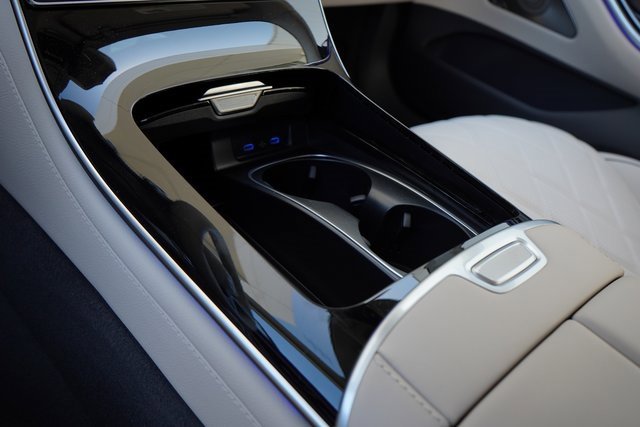 New 2025 Mercedes-Benz S 580 4MATIC Sedan image 25