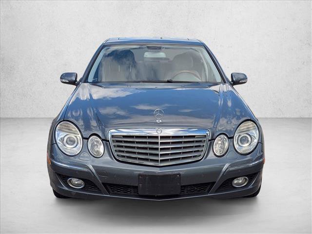 Used 2009 Mercedes-Benz E 350 4MATIC Sedan image 2