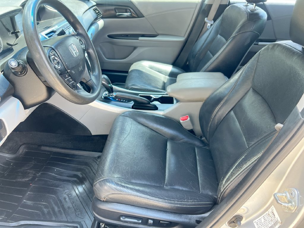Used 2013 Honda Accord EX image 13