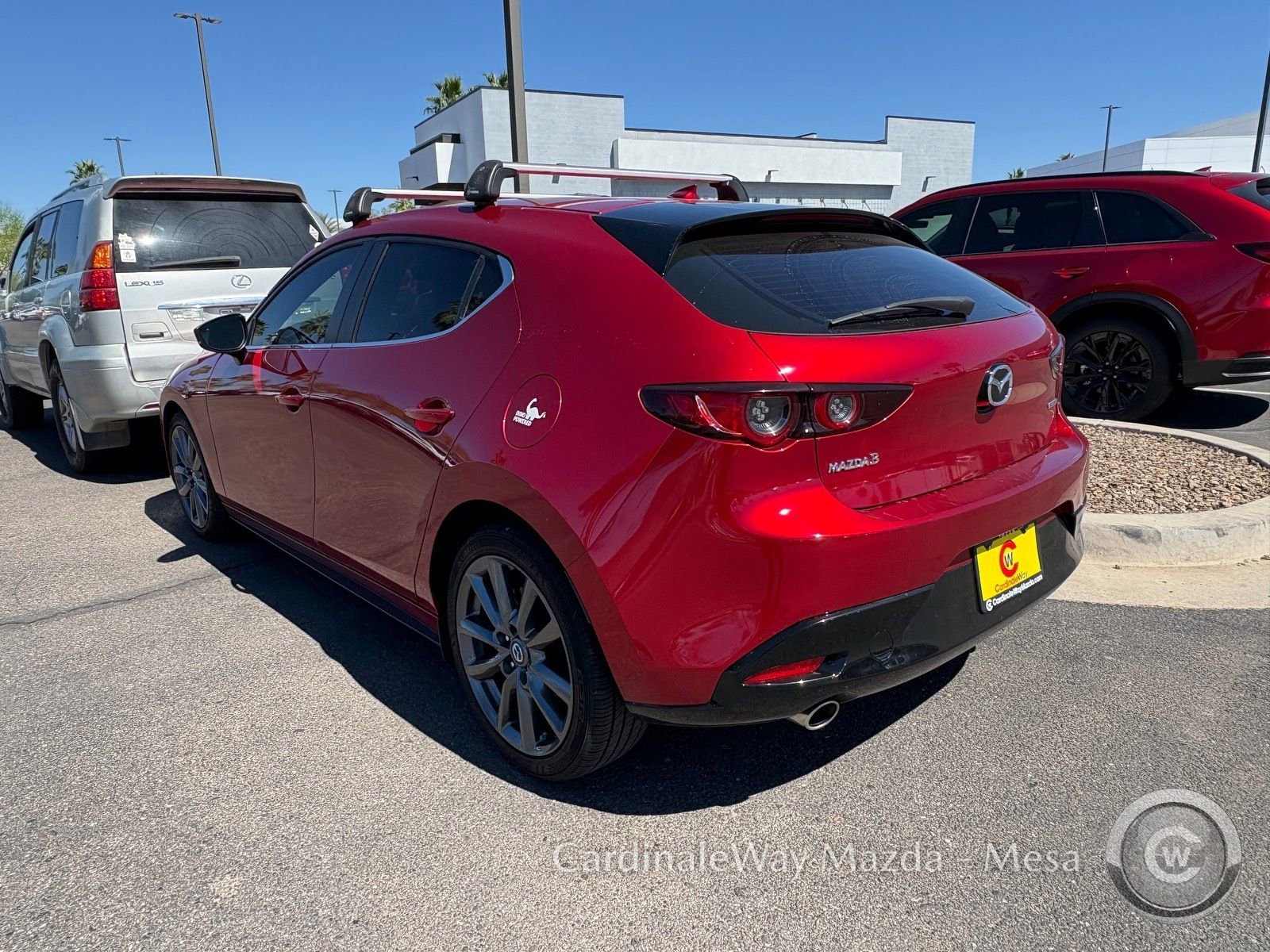 Used 2020 MAZDA MAZDA3 Hatchback w/ Preferred Package image 4