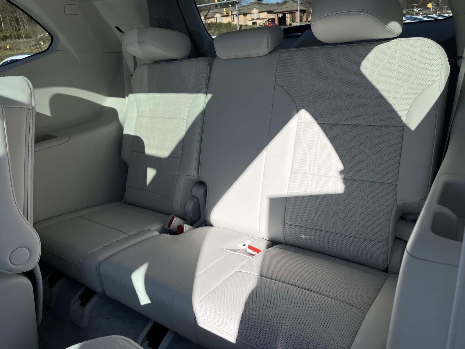 New 2026 Buick Enclave Avenir w/ Super Cruise Package image 21