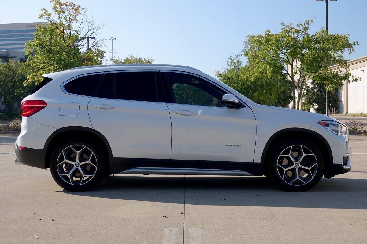 Used 2017 BMW X1 sDrive28i image 13