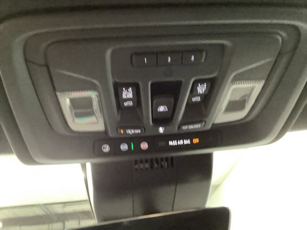 New 2026 Chevrolet Silverado 1500 ZR2 w/ Dark Appearance Package image 21