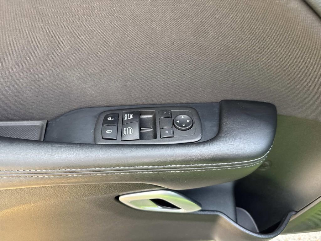 Used 2023 Dodge Challenger SXT w/ Blacktop Package image 21