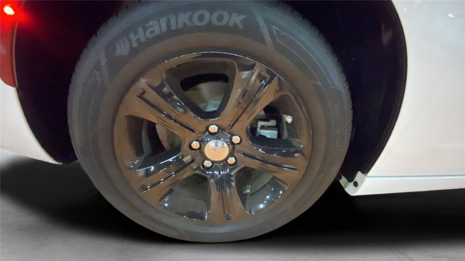 Used 2023 Dodge Charger SXT image 33