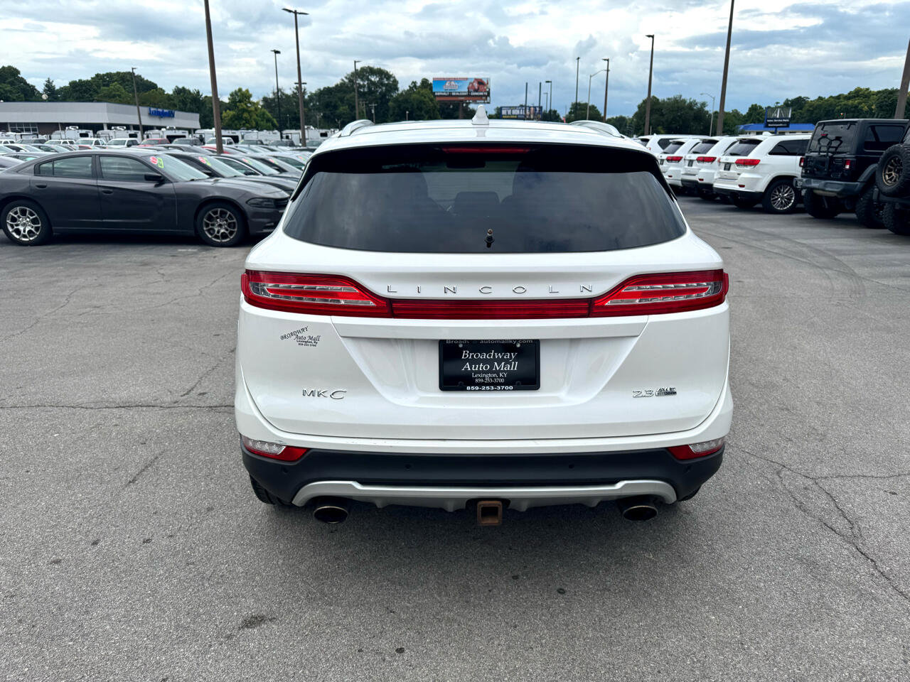 Used 2016 Lincoln MKC Reserve w/ Technology Package image 4