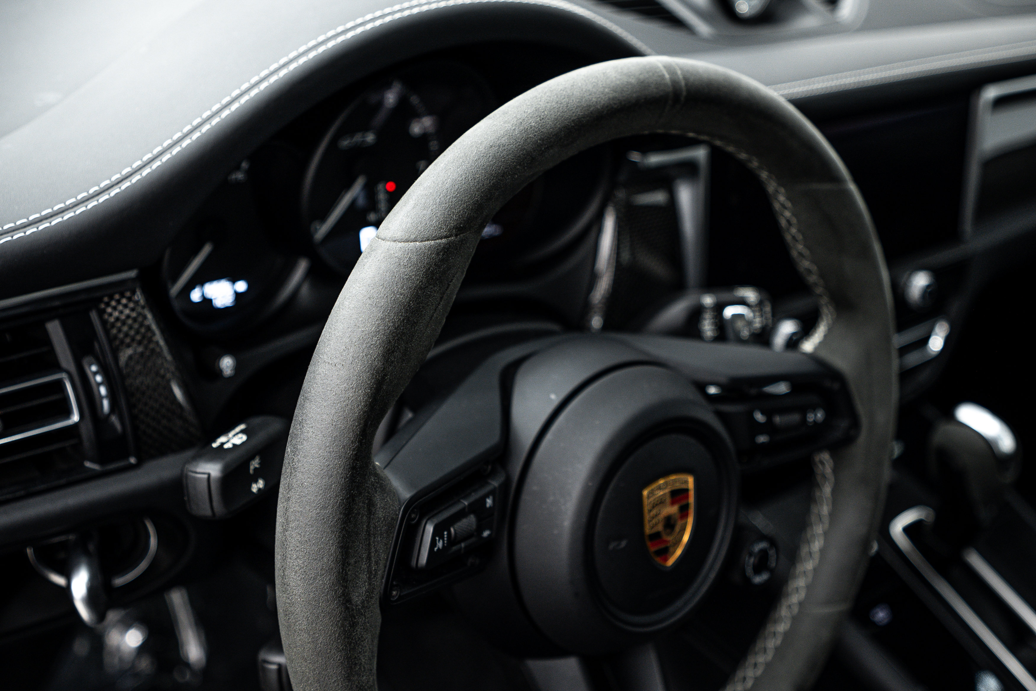 Certified 2024 Porsche Macan GTS AWD/4WD image 15