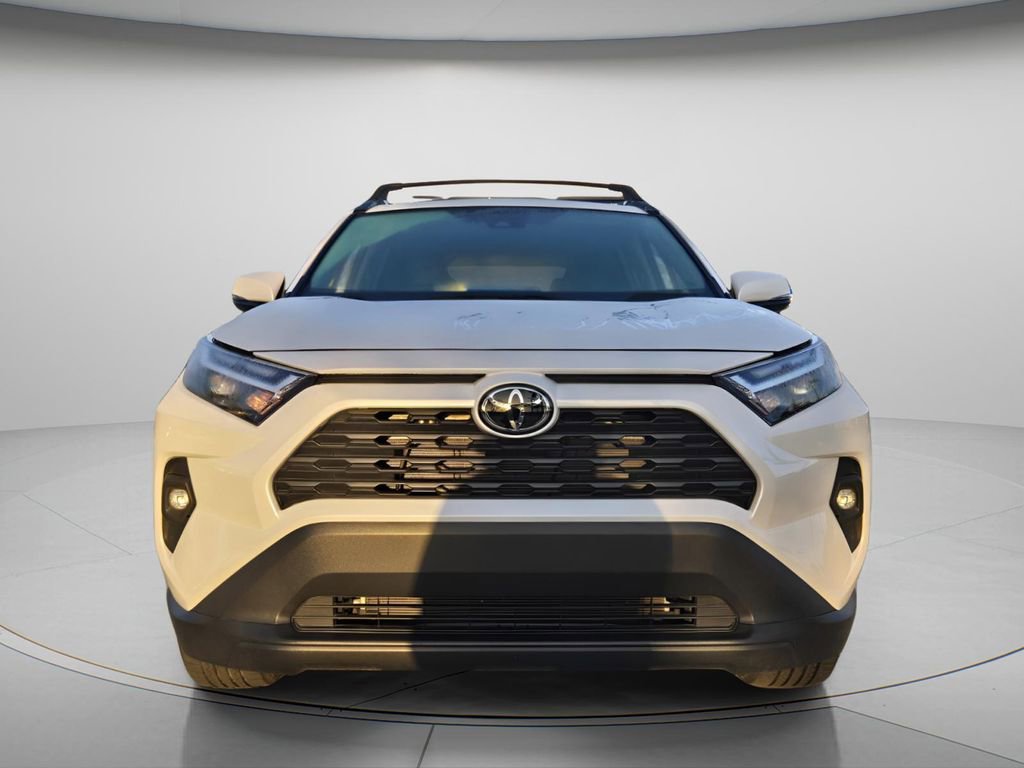 Used 2025 Toyota RAV4 XLE Premium w/ Weather Package image 5