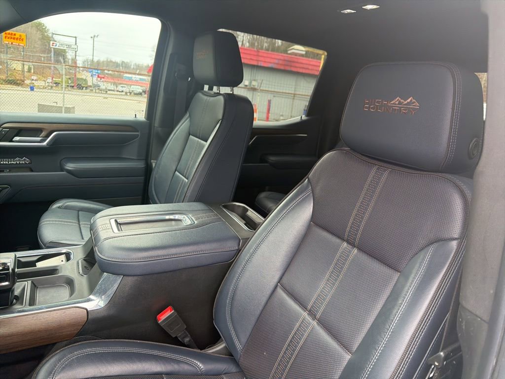 Used 2022 Chevrolet Silverado 1500 High Country w/ High Country Premium Package image 9