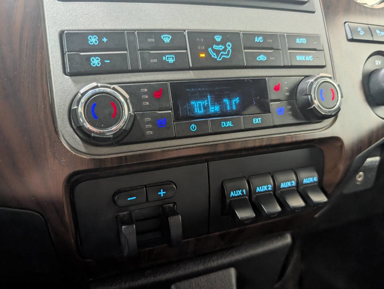 Used 2012 Ford F350 Lariat w/ Chrome Pkg AWD/4WD image 11