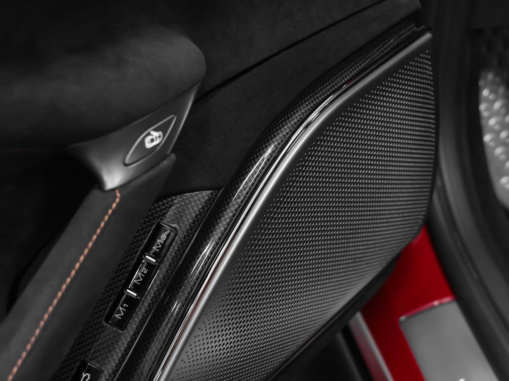 Certified 2023 Ferrari Roma RWD image 74