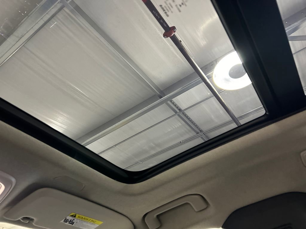 Certified 2023 Volvo XC40 B5 Plus w/ Driver Assist Package image 26