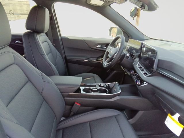 New 2026 Chevrolet Equinox LT w/ Convenience Package II AWD/4WD image 16