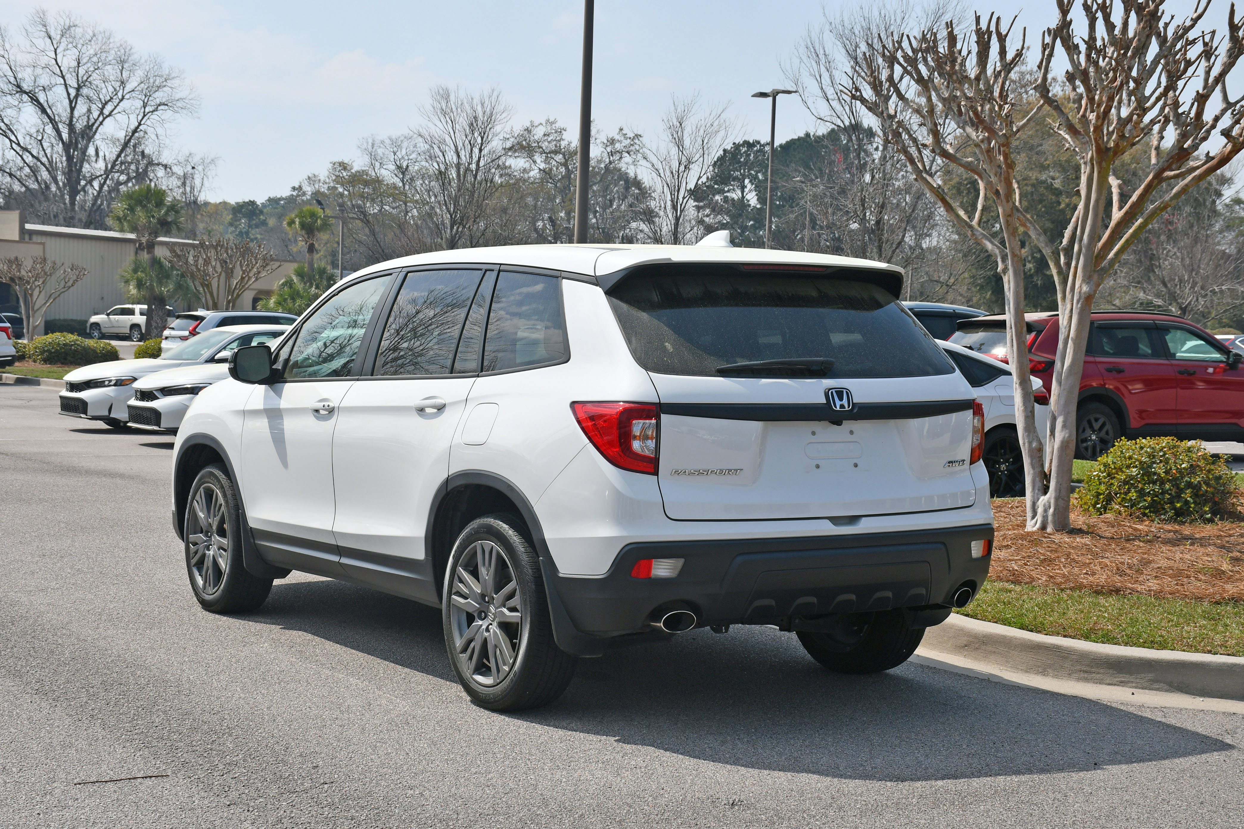 Used 2020 Honda Passport EX-L image 3