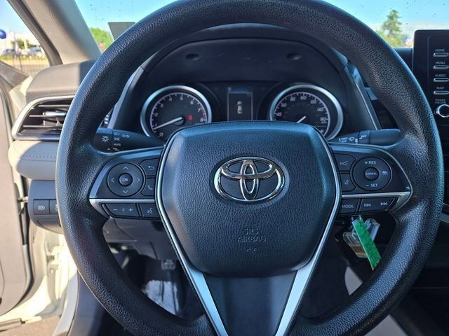 Certified 2022 Toyota Camry LE image 24