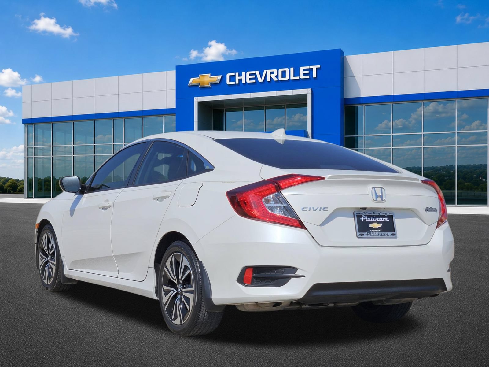 Used 2016 Honda Civic EX-T image 4