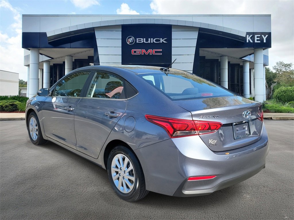 Used 2020 Hyundai Accent SEL image 3