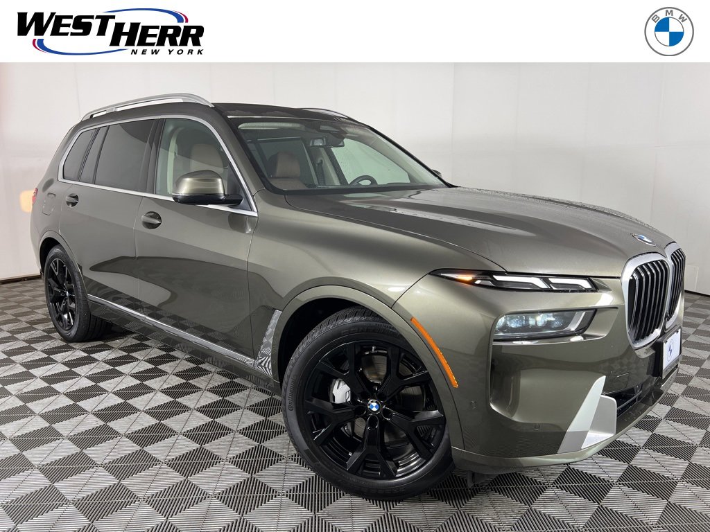 Used 2025 BMW X7 xDrive40i w/ Premium Package