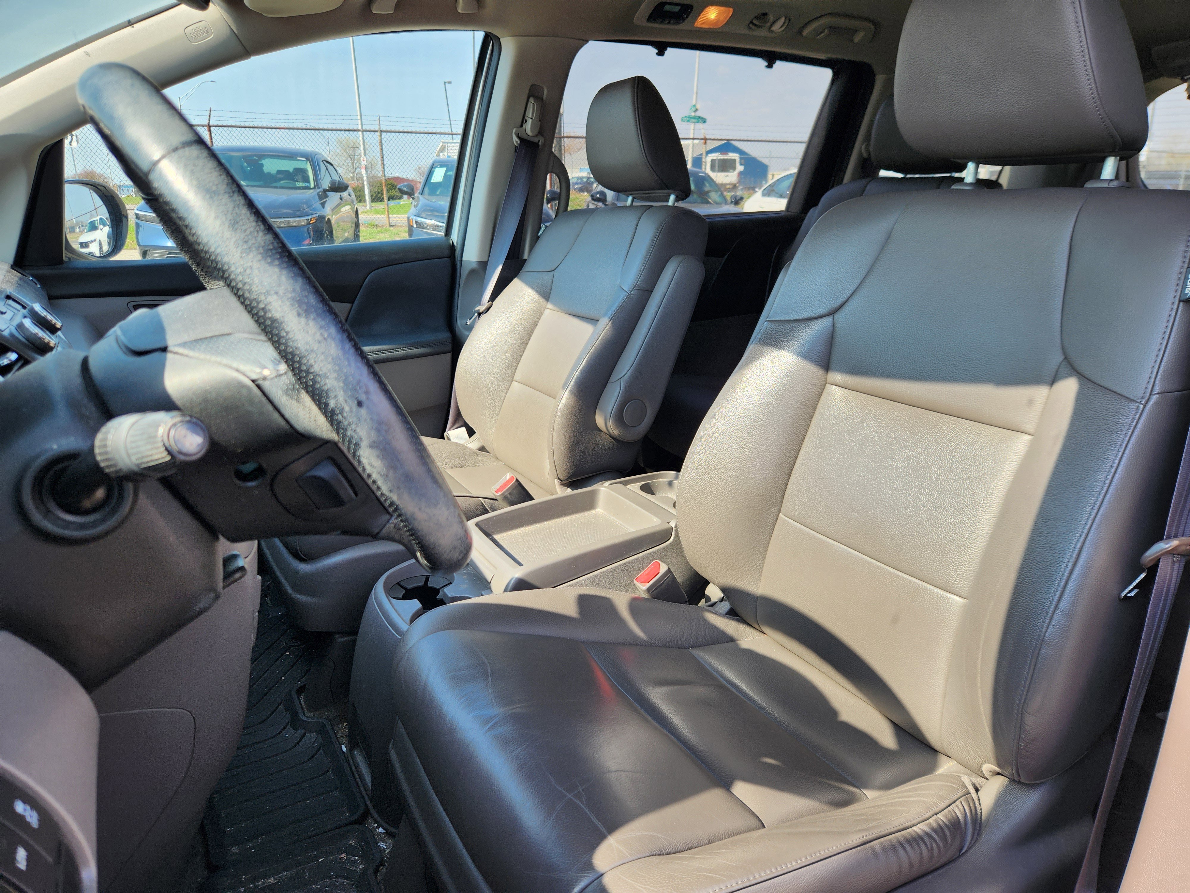 Used 2016 Honda Odyssey Touring image 5