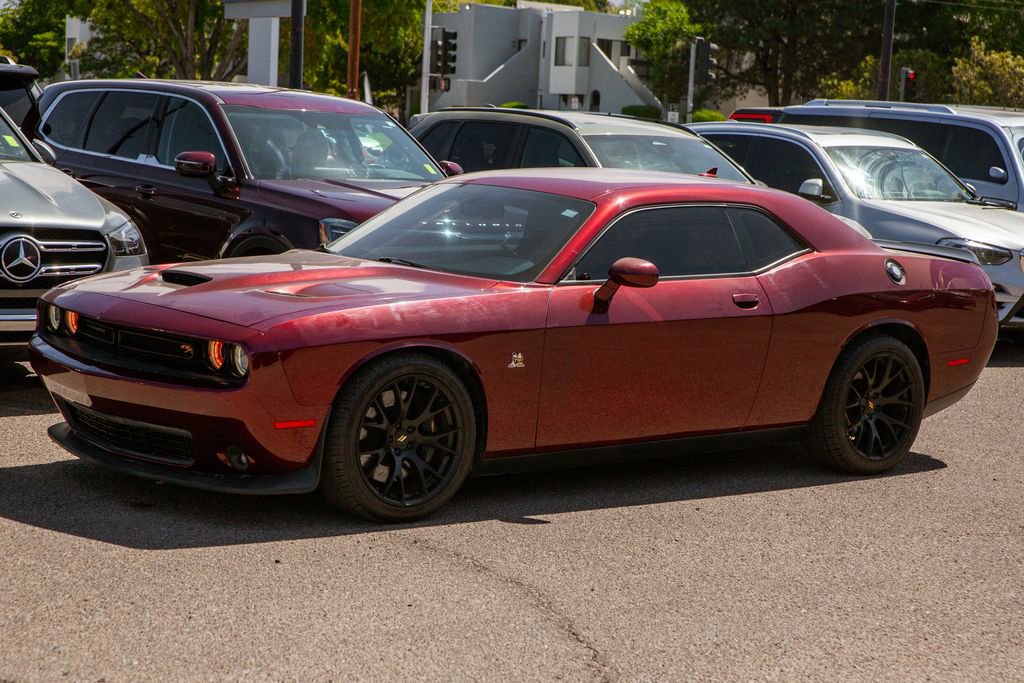 Used 2017 Dodge Challenger R/T Scat Pack w/ Dynamics Package RWD image 9