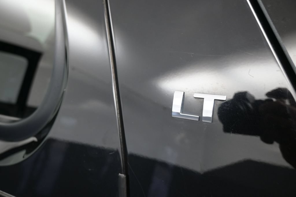 Used 2013 Chevrolet Tahoe LT AWD/4WD image 17