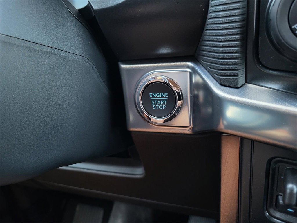 New 2025 Ford F150 King Ranch w/ FX4 Off-Road Package image 12