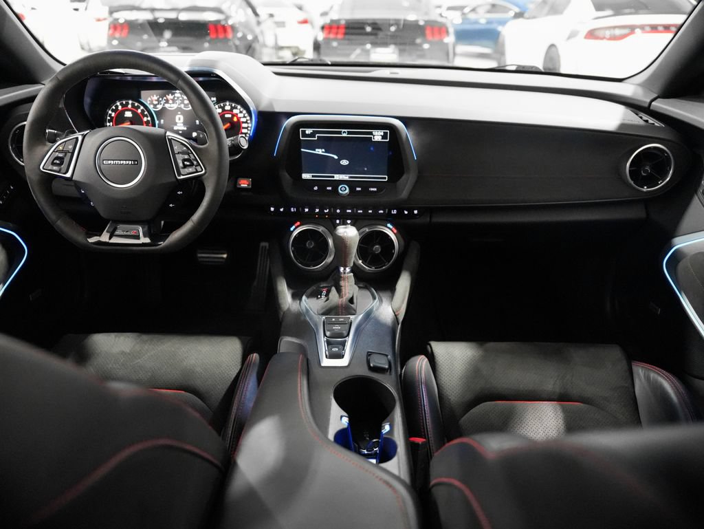Used 2018 Chevrolet Camaro ZL1 RWD image 18