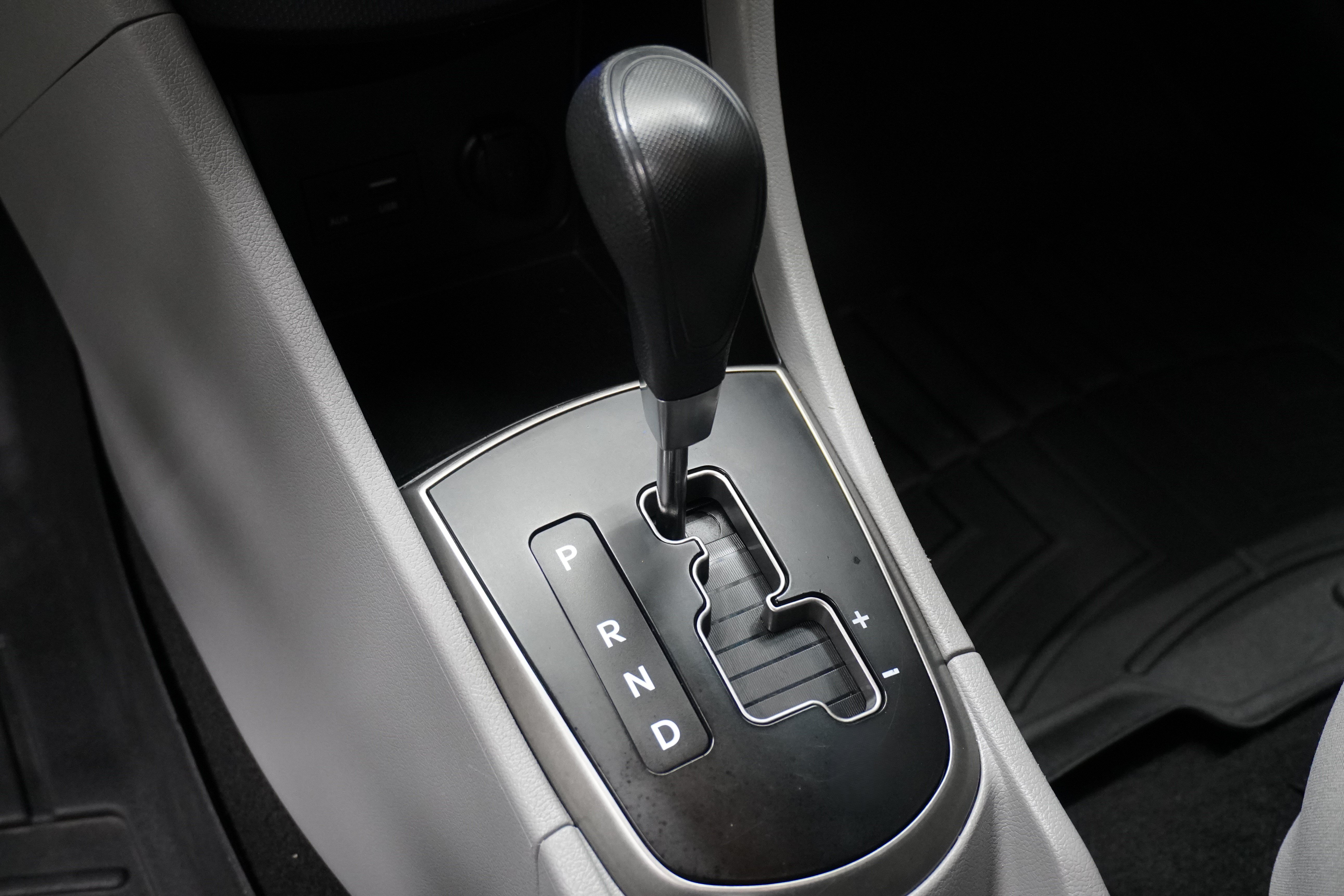 Used 2017 Hyundai Accent Value Edition FWD image 16