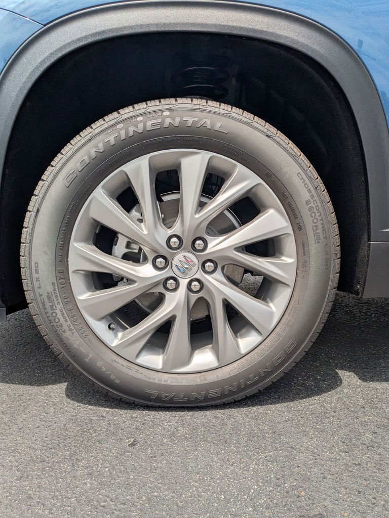 New 2025 Buick Enclave Preferred image 8