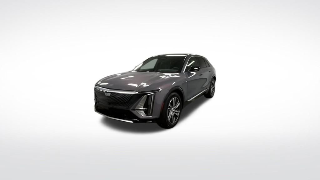 New 2026 Cadillac Lyriq Premium Luxury w/ LPO, Floor Liner Package image 44