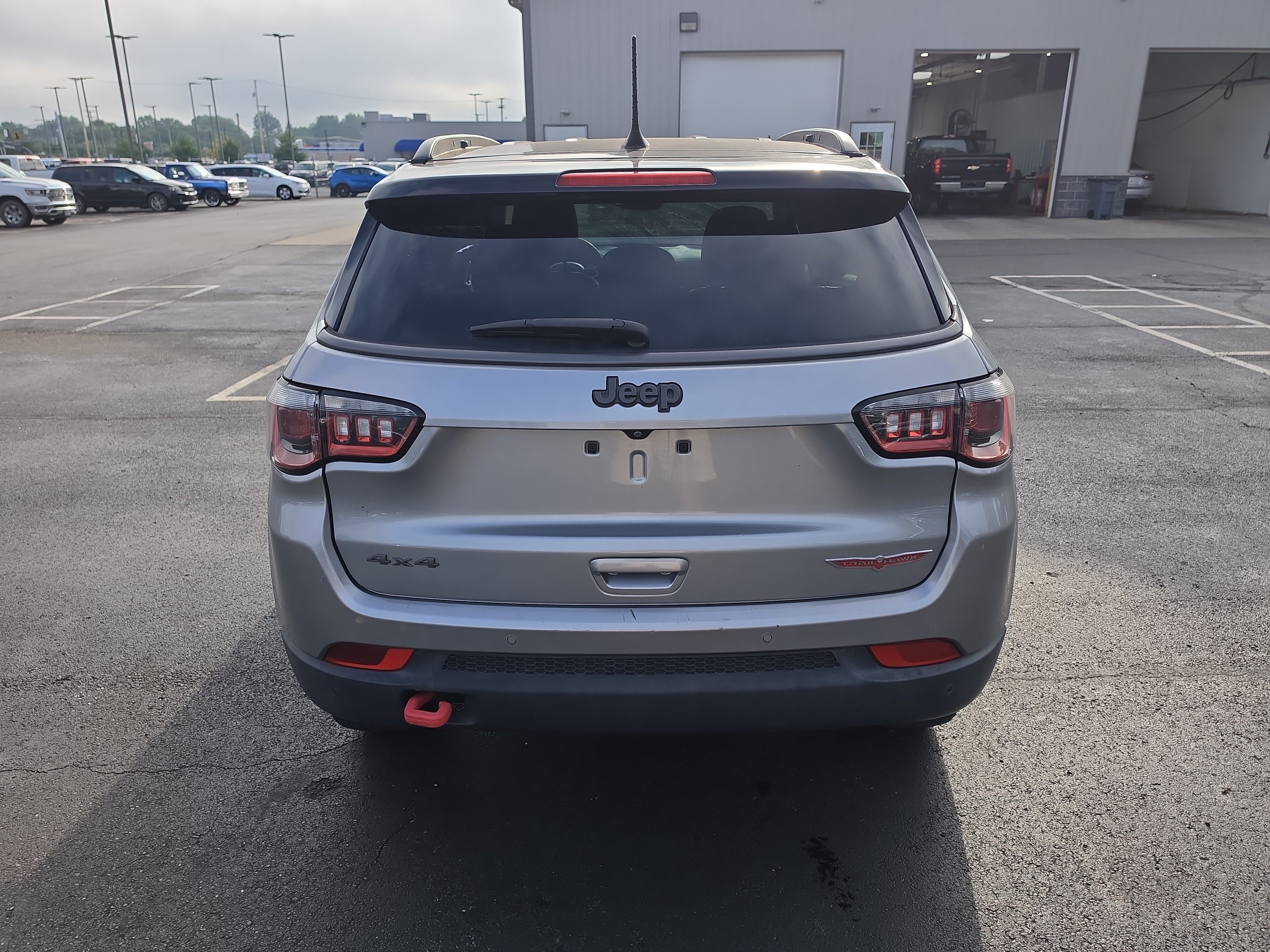 Used 2021 Jeep Compass Trailhawk AWD/4WD image 4