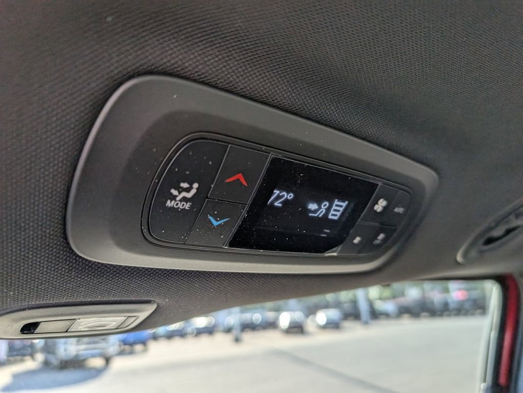 New 2026 Chrysler Pacifica Select image 36