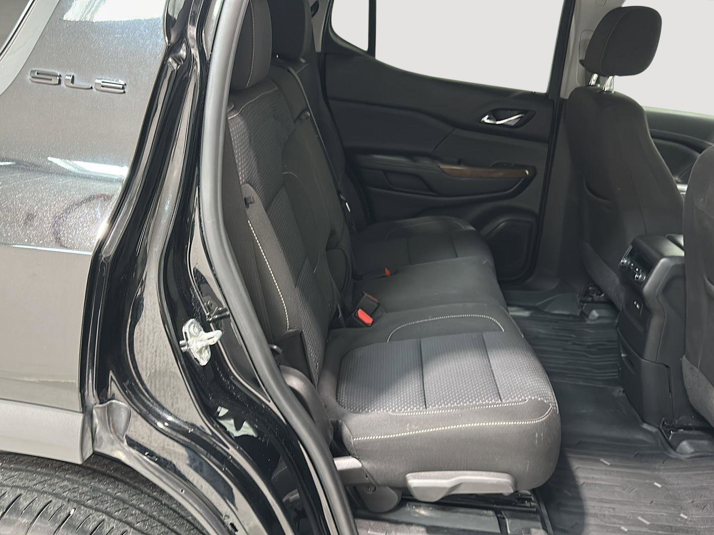 Used 2021 GMC Acadia SLE w/ Elevation Edition image 25