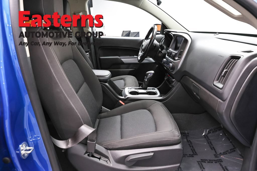 Used 2022 Chevrolet Colorado LT w/ Safety Package AWD/4WD image 25