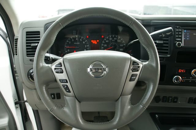 Used 2019 Nissan NV 3500 SL RWD image 18